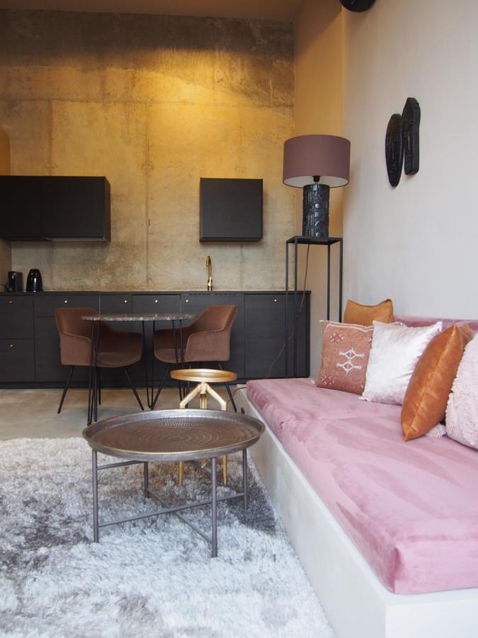 Suites 9 Malaga, Three Unique Suites With Private Plunge Pool Eksteriør billede